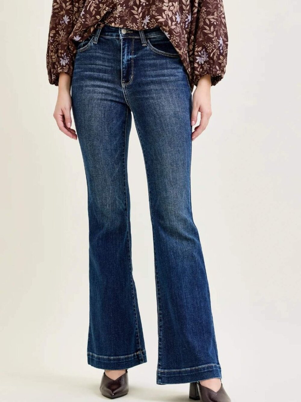 Judy Blue High Waist Wide Hem Flare Jeans Sz 13/31 Medium Wash Stretch Denim